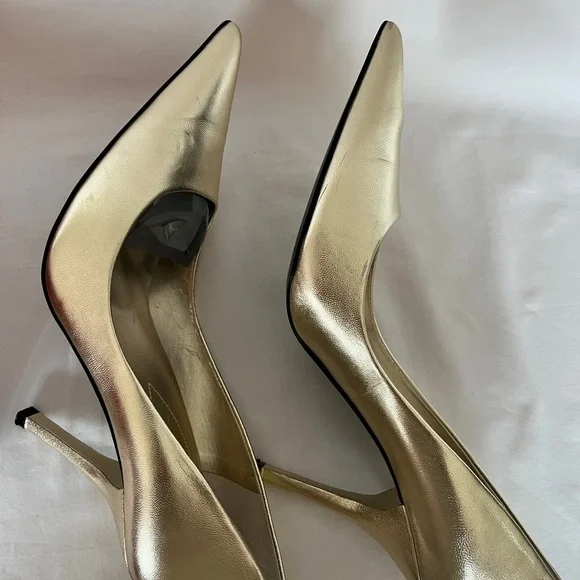Guess Gold Stiletto Heels with Pointed Toe - Picture 4 of 7